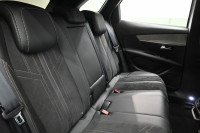 プジョー 3008 GT ﾌﾞﾙｰHDi　後期 ACC LKA ﾊｰﾌﾚｻﾞｰ ｼｰﾄﾋｰﾀｰ 純正ﾀｯﾁｽｸﾘｰﾝ CarPlay Bｶﾒﾗ 前後ﾊﾟｰｷﾝｸﾞｾﾝｻｰ 純正18ｲﾝﾁAW LEDﾗｲﾄ　2年保証付