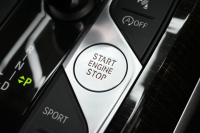 BMW 3シリーズ 320d xDrive Mｽﾎﾟｰﾂ ｴﾃﾞｨｼｮﾝｼﾞｮｲﾌﾟﾗｽ　ACC ｺﾝﾌｫA LCA OPｵｲｽﾀｰﾚｻﾞｰ ｼｰﾄﾋｰﾀｰ 純正iDriveﾅﾋﾞ 360ｶﾒﾗ CarPlay Mｴｱﾛ&18ｲﾝﾁAW　2年保証付