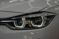 BMW 3シリーズ 320i ﾂｰﾘﾝｸﾞ ﾗｸﾞｼﾞｭｱﾘｰ　正規D車 後期LCIﾓﾃﾞﾙ ACC LCW ｺﾝﾌｫｰﾄA ｺﾆｬｯｸ革 純正iDriveﾅﾋﾞ Bｶﾒﾗ 純正17ｲﾝﾁAW 自動ﾄﾗﾝｸ ｱﾀﾞﾌﾟﾃｨﾌﾞLEDﾗｲﾄ　2年保証付