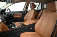 BMW 3シリーズ 320i ﾂｰﾘﾝｸﾞ ﾗｸﾞｼﾞｭｱﾘｰ　正規D車 後期LCIﾓﾃﾞﾙ ACC LCW ｺﾝﾌｫｰﾄA ｺﾆｬｯｸ革 純正iDriveﾅﾋﾞ Bｶﾒﾗ 純正17ｲﾝﾁAW 自動ﾄﾗﾝｸ ｱﾀﾞﾌﾟﾃｨﾌﾞLEDﾗｲﾄ　2年保証付