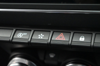 ルノー ルーテシア ｲﾝﾃﾝｽ　ACC Pｽﾀ ECO 専用ｼｰﾄ ｽﾃｱﾘﾝｸﾞﾋｰﾀｰ 純正ﾀｯﾁｽｸﾘｰﾝ CarPlay Bｶﾒﾗ 死角警告 ﾚｰﾝｷｰﾌﾟA LEDﾗｲﾄ 純正17ｲﾝﾁAW　2年保証付