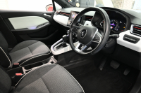 ルノー ルーテシア ｲﾝﾃﾝｽ　ACC Pｽﾀ ECO 専用ｼｰﾄ ｽﾃｱﾘﾝｸﾞﾋｰﾀｰ 純正ﾀｯﾁｽｸﾘｰﾝ CarPlay Bｶﾒﾗ 死角警告 ﾚｰﾝｷｰﾌﾟA LEDﾗｲﾄ 純正17ｲﾝﾁAW　2年保証付