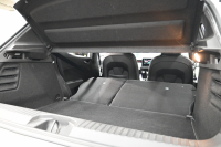 ルノー ルーテシア ｲﾝﾃﾝｽ　ACC Pｽﾀ ECO 専用ｼｰﾄ ｽﾃｱﾘﾝｸﾞﾋｰﾀｰ 純正ﾀｯﾁｽｸﾘｰﾝ CarPlay Bｶﾒﾗ 死角警告 ﾚｰﾝｷｰﾌﾟA LEDﾗｲﾄ 純正17ｲﾝﾁAW　2年保証付