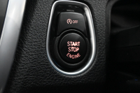 BMW 3シリーズ 320i ﾗｸﾞｼﾞｭｱﾘｰ　正規D車 ACC 白革 ｳｯﾄﾞ調ｲﾝﾃﾘｱ Sportﾓｰﾄﾞ ECOﾓｰﾄﾞ HIDﾍｯﾄﾞﾗｲﾄ 純正18ｲﾝﾁAW　2年保証付