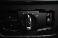BMW 3シリーズ 320i ﾗｸﾞｼﾞｭｱﾘｰ　正規D車 ACC 白革 ｳｯﾄﾞ調ｲﾝﾃﾘｱ Sportﾓｰﾄﾞ ECOﾓｰﾄﾞ HIDﾍｯﾄﾞﾗｲﾄ 純正18ｲﾝﾁAW　2年保証付