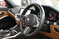 BMW 3シリーズ 320d ﾂｰﾘﾝｸﾞ Mｽﾎﾟｰﾂ　正規D車 ACC ｺﾝﾌｫｰﾄA ｲﾝﾃﾘｼﾞｪﾝﾄS 茶革 純正Idriveﾅﾋﾞ Bｶﾒﾗ Blouetoothｵｰﾃﾞｨｵ 自動Rｹﾞｰﾄ Sportﾓｰﾄﾞ LEDﾍｯﾄﾞﾗｲﾄ 純正18ｲﾝﾁAW　2年保証付