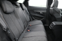 プジョー 3008 GT ﾌﾞﾙｰHDi　1ｵｰﾅｰ 正規D車 ACC 黒革 ﾊﾟﾉﾗﾏSR 純正ﾅﾋﾞ TV CarPlay Bｶﾒﾗ Blouetoothｵｰﾃﾞｨｵ LEDﾍｯﾄﾞﾗｲﾄ ｽｶｯﾌﾌﾟﾚｰﾄ 純正18ｲﾝﾁAW　2年保証付