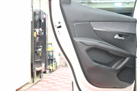プジョー 3008 GT ﾌﾞﾙｰHDi　1ｵｰﾅｰ 正規D車 ACC 黒革 ﾊﾟﾉﾗﾏSR 純正ﾅﾋﾞ TV CarPlay Bｶﾒﾗ Blouetoothｵｰﾃﾞｨｵ LEDﾍｯﾄﾞﾗｲﾄ ｽｶｯﾌﾌﾟﾚｰﾄ 純正18ｲﾝﾁAW　2年保証付