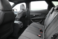 プジョー 3008 GT ﾌﾞﾙｰHDi　1ｵｰﾅｰ 正規D車 ACC 黒革 ﾊﾟﾉﾗﾏSR 純正ﾅﾋﾞ TV CarPlay Bｶﾒﾗ Blouetoothｵｰﾃﾞｨｵ LEDﾍｯﾄﾞﾗｲﾄ ｽｶｯﾌﾌﾟﾚｰﾄ 純正18ｲﾝﾁAW　2年保証付