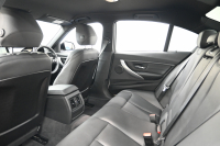 BMW 3シリーズ 320i Mｽﾎﾟｰﾂ　正規D車 ACC 黒革 ﾋｰﾀｰ 純正ﾅﾋﾞ TV Bｶﾒﾗ PTS LEDﾍｯﾄﾞﾗｲﾄ ｳｯﾄﾞ調ｲﾝﾃﾘｱ Sportﾓｰﾄﾞ ECOﾓｰﾄﾞ Mﾏﾙﾁﾌｧﾝｸｼｮﾝｽﾃｱﾘﾝｸﾞ Mｽｶｯﾌﾌﾟﾚｰﾄ 純正M18ｲﾝﾁAW　2年保証付