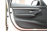 BMW 3シリーズ 320i ﾂｰﾘﾝｸﾞ Mｽﾎﾟｰﾂ　正規D車 後期ﾓﾃﾞﾙ ACC 黒革 純正iDriveﾅﾋﾞ Bｶﾒﾗ Carplay Blouetoothｵｰﾃﾞｨｵ LEDﾍｯﾄﾞﾗｲﾄ SPORTﾓｰﾄﾞ 自動Rｹﾞｰﾄ  Mｴｱﾛ&18ｲﾝﾁAW 自動ﾄﾗﾝｸ　2年保証付