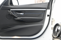 BMW 3シリーズ 320i ﾂｰﾘﾝｸﾞ Mｽﾎﾟｰﾂ　正規D車 後期ﾓﾃﾞﾙ ACC 黒革 純正iDriveﾅﾋﾞ Bｶﾒﾗ Carplay Blouetoothｵｰﾃﾞｨｵ LEDﾍｯﾄﾞﾗｲﾄ SPORTﾓｰﾄﾞ 自動Rｹﾞｰﾄ  Mｴｱﾛ&18ｲﾝﾁAW 自動ﾄﾗﾝｸ　2年保証付