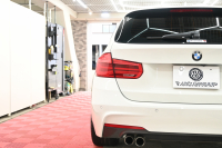 BMW 3シリーズ 320i ﾂｰﾘﾝｸﾞ Mｽﾎﾟｰﾂ　正規D車 後期ﾓﾃﾞﾙ ACC 黒革 純正iDriveﾅﾋﾞ Bｶﾒﾗ Carplay Blouetoothｵｰﾃﾞｨｵ LEDﾍｯﾄﾞﾗｲﾄ SPORTﾓｰﾄﾞ 自動Rｹﾞｰﾄ  Mｴｱﾛ&18ｲﾝﾁAW 自動ﾄﾗﾝｸ　2年保証付
