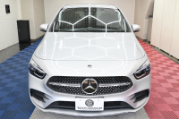メルセデスベンツ Bクラス B220d AMGﾗｲﾝ&ﾚｻﾞｰｴｸｽｸﾙｰｼﾌﾞPKG ﾚｰﾀﾞｰSP　後期ﾓﾃﾞﾙ ACC 黒革 MBUXﾅﾋﾞ TV Bｶﾒﾗ HUD ｶｰﾎﾞﾝ調ｲﾝﾃﾘｱ ｺﾝﾌｫｰﾄｻｽﾍﾟﾝｼｮﾝ AMGｴｱﾛ&18ｲﾝﾁAW　2年保証