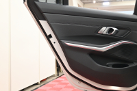BMW 3シリーズ 320d ﾂｰﾘﾝｸﾞ Mｽﾎﾟｰﾂ ｺﾝﾌｫｰﾄ&ﾊｲﾗｲﾝPKG　正規D車 ACC ｺﾝﾌｫｰﾄA ｲﾝﾃﾘｼﾞｪﾝﾄS 黒革 純正Idriveﾅﾋﾞ 360ｶﾒﾗ Carplay Blouetoothｵｰﾃﾞｨｵ 自動Rｹﾞｰﾄ Sportﾓｰﾄﾞ LEDﾍｯﾄﾞﾗｲﾄ 純正19ｲﾝﾁAW　2年保証付