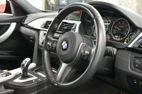 BMW 3シリーズ 320d ﾂｰﾘﾝｸﾞ Mｽﾎﾟｰﾂ　正規D車 ACC ｽﾎﾟｰﾂｼｰﾄ ﾋｰﾀｰ 純正ﾅﾋﾞ TV Bｶﾒﾗ Blouetoothｵｰﾃﾞｨｵ LEDﾍｯﾄﾞﾗｲﾄ 自動Rｹﾞｰﾄ&ﾊﾝｽﾞﾌﾘｰA Mｴｱﾛ&18ｲﾝﾁAW　2年保証