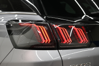 プジョー 3008 3008 GT ｴｸﾞｾﾞｸﾃｨﾌﾞｴﾃﾞｨｼｮﾝ　120台限定 後期ﾓﾃﾞﾙ ACC 黒革 ﾊﾟﾉﾗﾏSR 純正ﾃﾞｨｽﾌﾟﾚｲ 360ﾋﾞｼｮﾝ Carplay Blouetoothｵｰﾃﾞｨｵ ｺｰﾅｰｾﾝｻｰ LEDﾍｯﾄﾞﾗｲﾄ 自動Rｹﾞｰﾄ 純正18ｲﾝﾁAW　2年保証