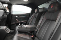 マセラティ ギブリ ﾍﾞｰｽｸﾞﾚｰﾄﾞ　ACC BSM 黒革 ﾋｰﾀｰ ｻﾝﾙｰﾌ 8.4ｲﾝﾁﾅﾋﾞ TV 360ｶﾒﾗ Carplay Blouetoothｵｰﾃﾞｨｵ ｶｰﾎﾞﾝｲﾝﾃﾘｱ ｽｶｲﾌｯｸｻｽﾍﾟﾝｼｮﾝ Sportﾓｰﾄﾞ 純正OP21ｲﾝﾁﾁﾀｰﾉAW　2年保証