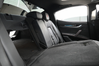 マセラティ ギブリ ﾍﾞｰｽｸﾞﾚｰﾄﾞ　ACC BSM 黒革 ﾋｰﾀｰ ｻﾝﾙｰﾌ 8.4ｲﾝﾁﾅﾋﾞ TV 360ｶﾒﾗ Carplay Blouetoothｵｰﾃﾞｨｵ ｶｰﾎﾞﾝｲﾝﾃﾘｱ ｽｶｲﾌｯｸｻｽﾍﾟﾝｼｮﾝ Sportﾓｰﾄﾞ 純正OP21ｲﾝﾁﾁﾀｰﾉAW　2年保証