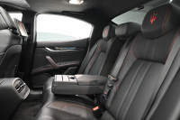 マセラティ ギブリ ﾍﾞｰｽｸﾞﾚｰﾄﾞ　ACC BSM 黒革 ﾋｰﾀｰ ｻﾝﾙｰﾌ 8.4ｲﾝﾁﾅﾋﾞ TV 360ｶﾒﾗ Carplay Blouetoothｵｰﾃﾞｨｵ ｶｰﾎﾞﾝｲﾝﾃﾘｱ ｽｶｲﾌｯｸｻｽﾍﾟﾝｼｮﾝ Sportﾓｰﾄﾞ 純正OP21ｲﾝﾁﾁﾀｰﾉAW　2年保証