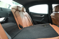 マセラティ ギブリ ﾍﾞｰｽｸﾞﾚｰﾄﾞ　中期ﾓﾃﾞﾙ ACC BSM 茶革 ﾋｰﾀｰ 8.4ｲﾝﾁﾅﾋﾞ TV Bｶﾒﾗ Carplay Blouetoothｵｰﾃﾞｨｵ ﾗﾃﾞｨｶｲﾝﾃﾘｱ Sportﾓｰﾄﾞ ｼﾙﾊﾞｰｷｬﾘﾊﾟｰ 純正19ｲﾝﾁAW　2年保証