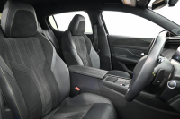 プジョー 308 GT ﾌﾞﾙｰHDi　 正規D車 有償色 ﾌﾞﾗｯｸﾚｻﾞｰ/ｱﾙｶﾝﾀﾗｼｰﾄ ﾋｰﾀｰ 純正ﾀｯﾁｽｸﾘｰﾝﾅﾋﾞ 360ｶﾒﾗ CarPlay ｱﾀﾞﾌﾟﾃｨﾌﾞｸﾙｰｽﾞｺﾝﾄﾛｰﾙ LEDﾍｯﾄﾞﾗｲﾄ 純正18ｲﾝﾁAW　2年保証付