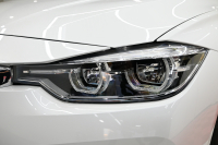BMW 3シリーズ 320i ﾗｸﾞｼﾞｭｱﾘｰ　後期ﾓﾃﾞﾙ 1ｵｰﾅｰ ﾌﾞﾗｳﾝﾚｻﾞｰ IDriveﾅﾋﾞ ﾊﾞｯｸｶﾒﾗ Blouetoothｵｰﾃﾞｨｵ ｱﾀﾞﾌﾟﾃｨﾌﾞｸﾙｰｽﾞｺﾝﾄﾛｰﾙ LEDﾍｯﾄﾞﾗｲﾄ ﾊﾟｰｷﾝｸﾞｾﾝｻｰ 純正17ｲﾝﾁAW　2年保証