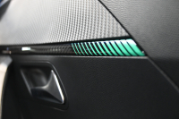 プジョー 2008 ｱﾘｭｰﾙ　 ACC LKA LPA CarPlay Pｽﾀ ECO ｺﾝﾋﾞﾚｻﾞｰ 7ｲﾝﾁﾀｯﾁｽｸﾘｰﾝ Bｶﾒﾗ ﾜｲﾔﾚｽ充電器 純正17ｲﾝﾁAW　2年保証付