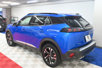 プジョー 2008 ｱﾘｭｰﾙ　 ACC LKA LPA CarPlay Pｽﾀ ECO ｺﾝﾋﾞﾚｻﾞｰ 7ｲﾝﾁﾀｯﾁｽｸﾘｰﾝ Bｶﾒﾗ ﾜｲﾔﾚｽ充電器 純正17ｲﾝﾁAW　2年保証付