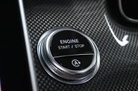 メルセデスベンツ Cクラス C200ｽﾃｰｼｮﾝﾜｺﾞﾝ AVG AMGﾗｲﾝP ﾍﾞｰｼｯｸ& ﾚｰﾀﾞｰｾｰﾌﾃｨP　ACC Pｽﾀ ECO ﾊｰﾌ革 純正ﾅﾋﾞ ﾌﾙｾｸﾞ CarPlay ﾏﾙﾁｶﾗｰｱﾝﾋﾞｴﾝﾄﾗｲﾄ 360°ｶﾒﾗ 純正18ｲﾝﾁAW　新車保証付