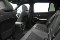 BMW 3シリーズ 320d XDrive ﾂｰﾘﾝｸﾞ Mｽﾎﾟｰﾂ　1ｵﾅ ﾊﾟﾉﾗﾏR ｲﾝﾃﾘS ACC LKA/LDW ﾊｰﾌ革 純正ﾅﾋﾞTV Carplay Mｴｱﾛ&18ｲﾝﾁAW LED　2年保証付