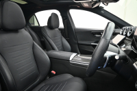 メルセデスベンツ Cクラス C220d AVG AMGﾗｲﾝ ﾚｻﾞｰEXｸﾙ&ﾍﾞｰｼｯｸP ﾚｰﾀﾞｰP　ACC ﾘｱｱｸｽﾙ Pｽﾀ ECO  黒革 ﾊﾟﾉﾗﾏR HDDﾅﾋﾞTV 360ｶﾒﾗ Carplay AMGｴｱﾛ&18ｲﾝﾁAW LED　新車保証付