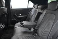 メルセデスベンツ Aクラス A220d ﾚｰﾀﾞｰｾｰﾌﾃｨPKG　1ｵﾅ Pｽﾀ ECO ACC ﾊｰﾌﾚｻﾞｰ ｼｰﾄﾋｰﾀｰ HDDﾅﾋﾞTV Carplay BTｵｰﾃﾞｨｵ  純正16ｲﾝﾁAW Meｺﾈｸﾄ　2年保証付