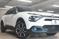 シトロエン C4 E-C4 ｼｬｲﾝ　☆期間限定掲載☆ 1ｵｰﾅｰ 急速充電対応 ACC BSM ﾍｯﾄﾞｱｯﾌﾟﾃﾞｨｽﾌﾟﾚｲ 黒革 ｻﾝﾙｰﾌ 10ｲﾝﾁﾀｯﾁｽｸﾘｰﾝ Carplay LEDﾍｯﾄﾞﾗｲﾄ 18ｲﾝﾁAW　新車保証