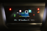 シトロエン C4 E-C4 ｼｬｲﾝ　☆期間限定掲載☆ 1ｵｰﾅｰ 急速充電対応 ACC BSM ﾍｯﾄﾞｱｯﾌﾟﾃﾞｨｽﾌﾟﾚｲ 黒革 ｻﾝﾙｰﾌ 10ｲﾝﾁﾀｯﾁｽｸﾘｰﾝ Carplay LEDﾍｯﾄﾞﾗｲﾄ 18ｲﾝﾁAW　新車保証