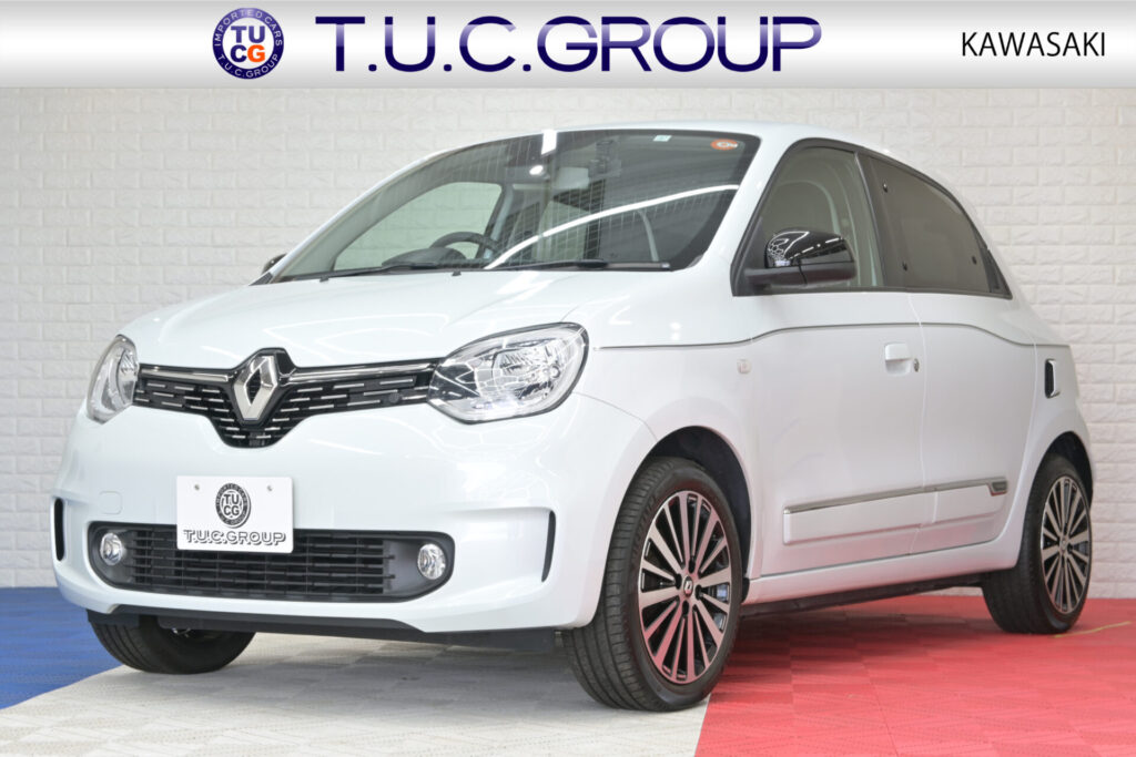 軽快な走りと使いやすさが魅力のルノー トゥインゴ インテンス