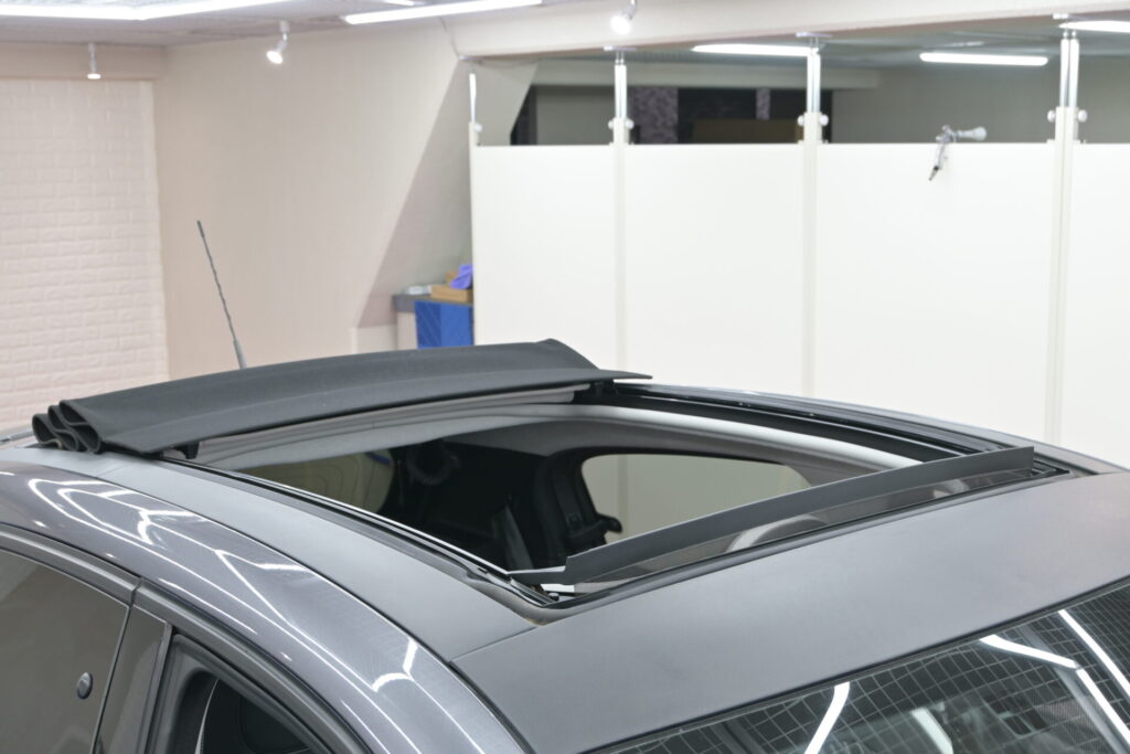 街乗りが楽しい！ルノー トゥインゴ インテンス キャンバストップ