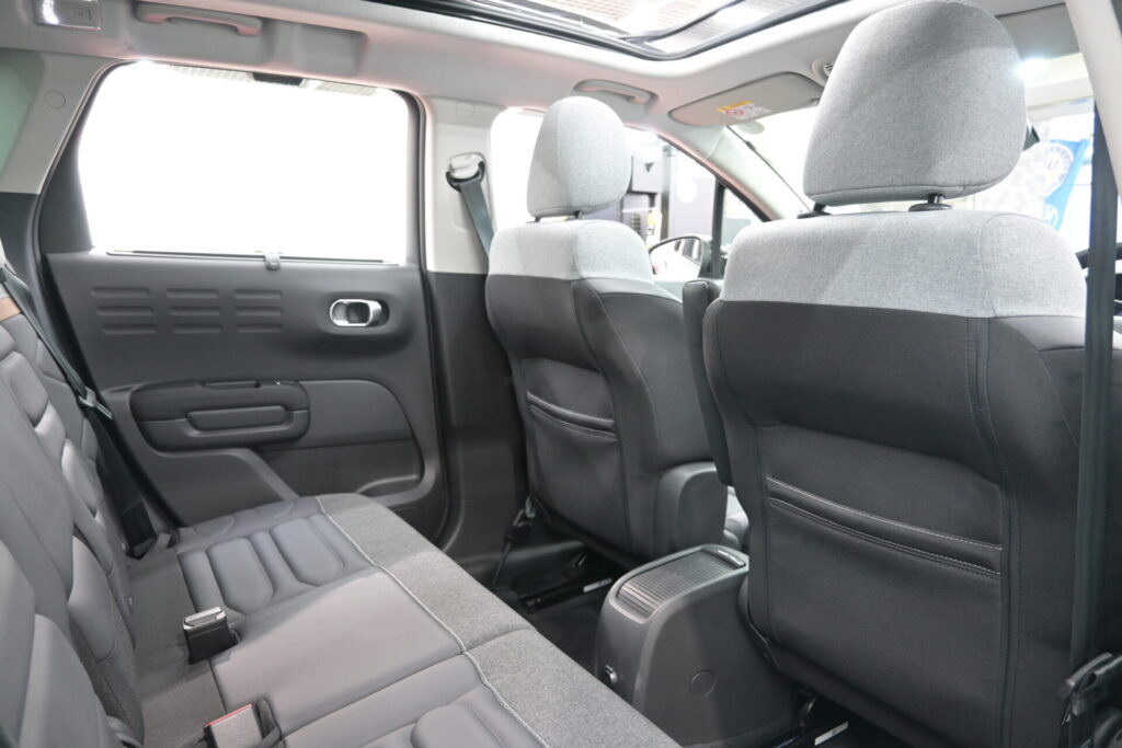 シトロエン C3 エアクロスSUV シャインPKG 使い勝手の良いコンパクトSUV