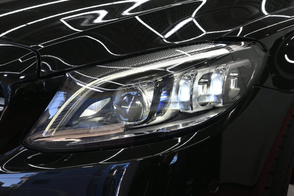 メルセデス・ベンツ C220d ワゴン 実用性と快適性を両立した一台