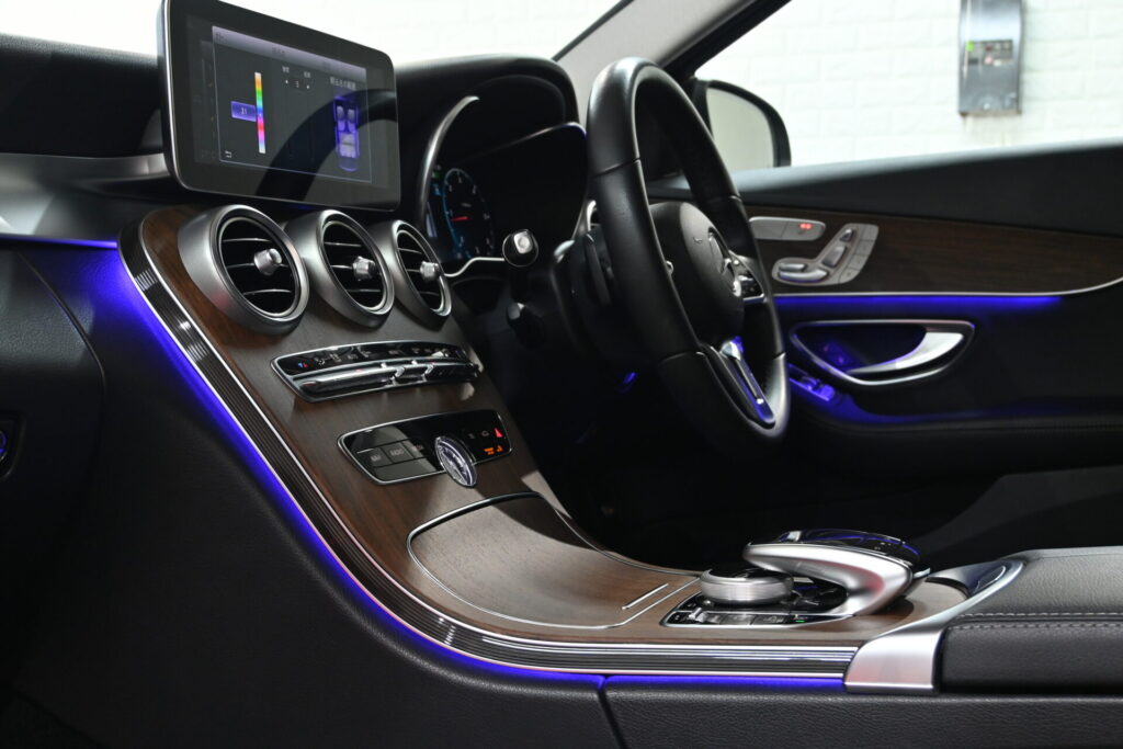 メルセデス・ベンツ C220d ワゴン 実用性と快適性を両立した一台