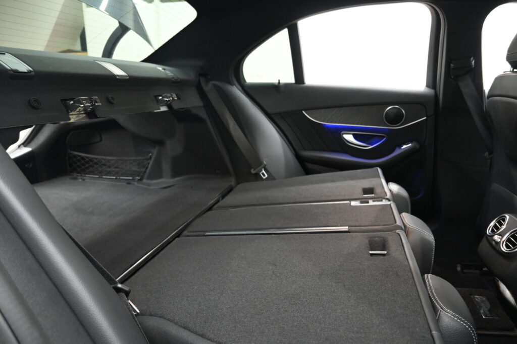 メルセデス・ベンツC220d 走りと安全を両立した一台