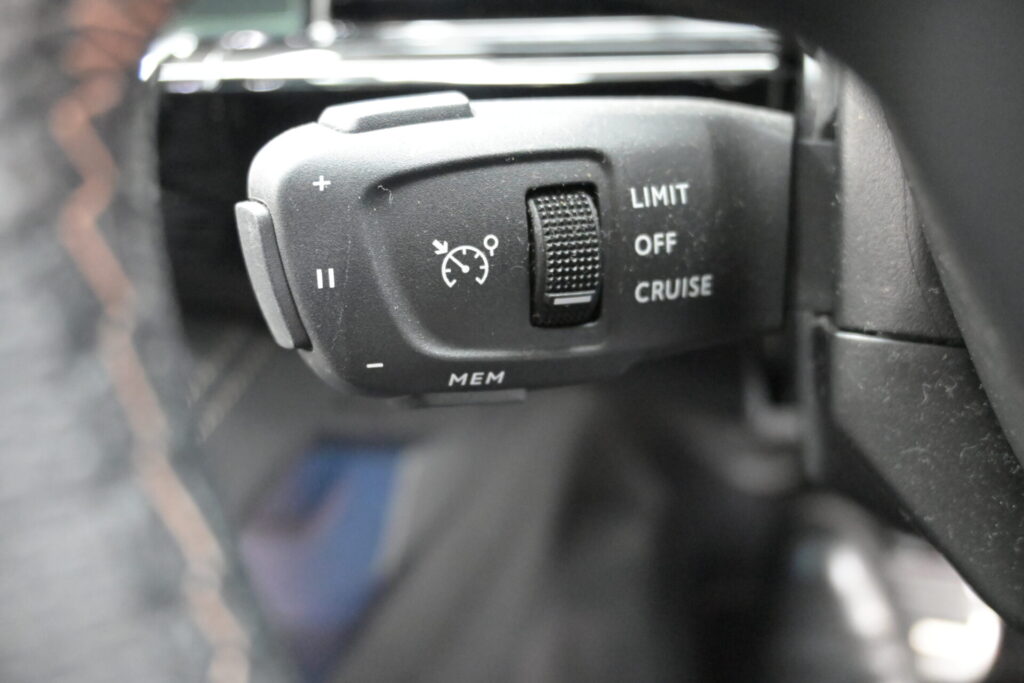 上質と快適を兼ね備えたプジョー 508 GT BlueHDi 上質な一台の魅力