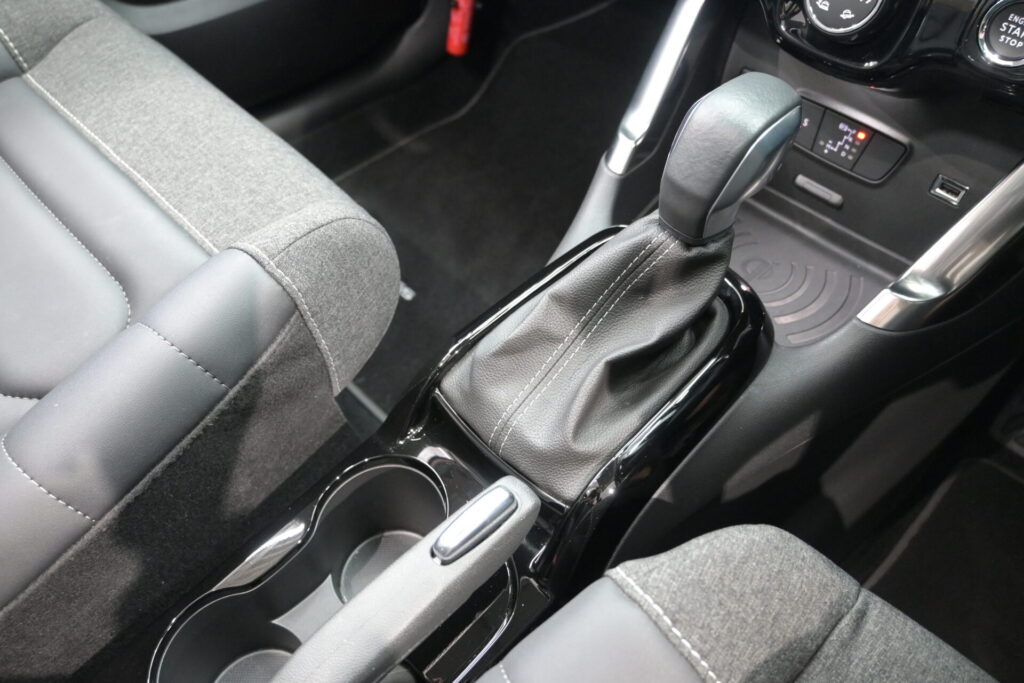 シトロエン C3 エアクロスSUV シャインPKG 使い勝手の良いコンパクトSUV