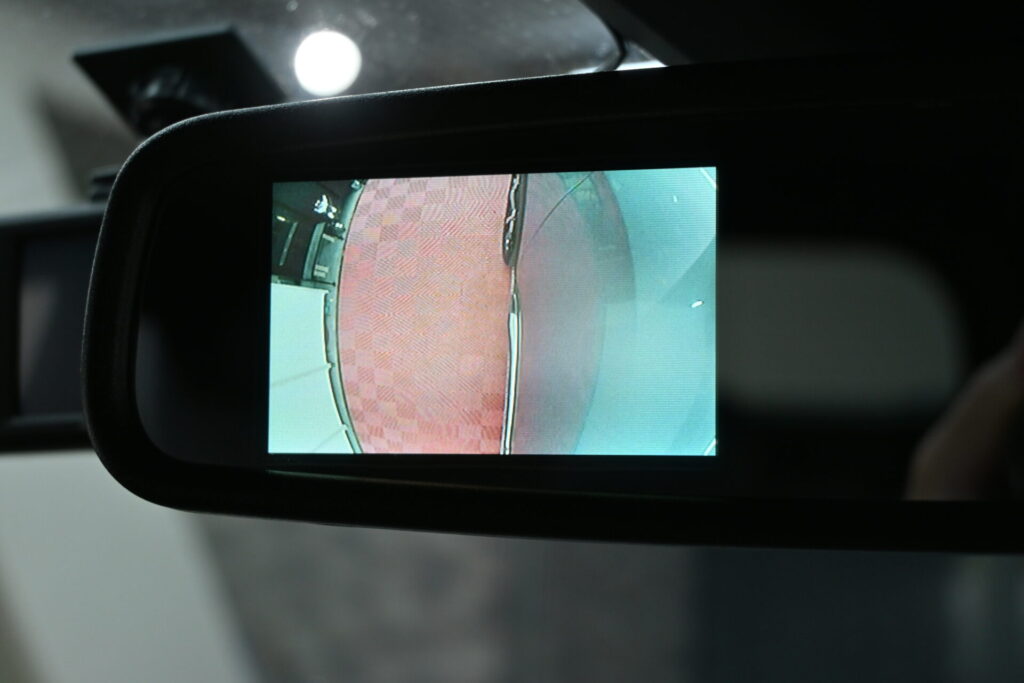 プジョー 5008 GTライン 安心装備と快適性能を備えた一台