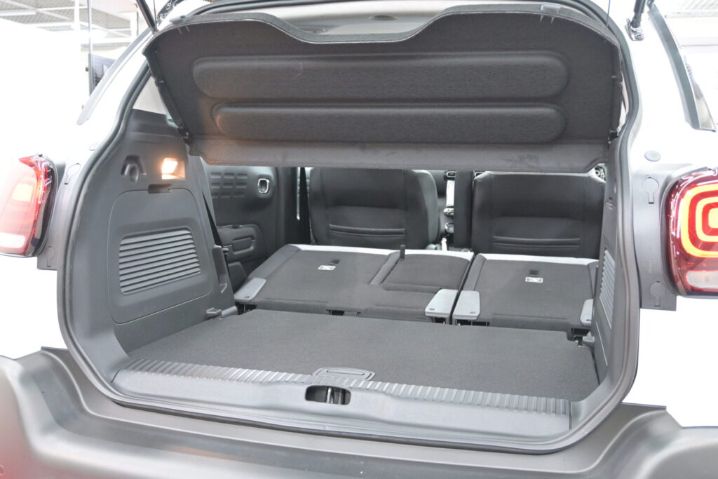 シトロエン C3 エアクロスSUV シャインPKG 使い勝手の良いコンパクトSUV