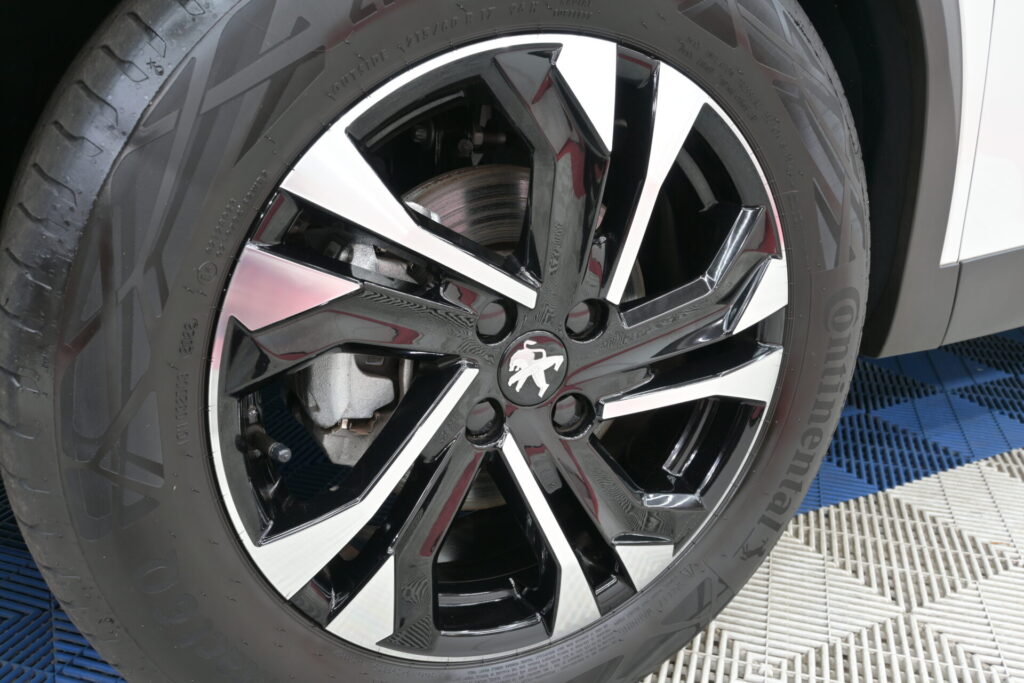 街乗りからお出かけまで！プジョー 2008 GTの魅力