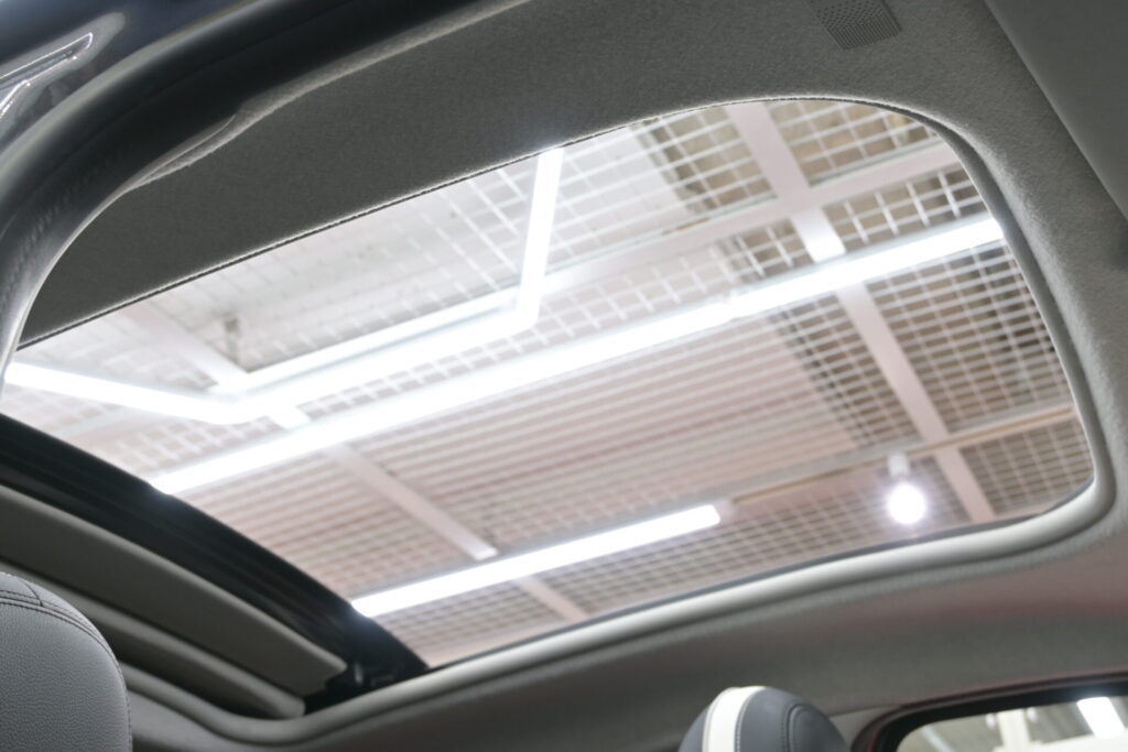 街乗りが楽しい！ルノー トゥインゴ インテンス キャンバストップ