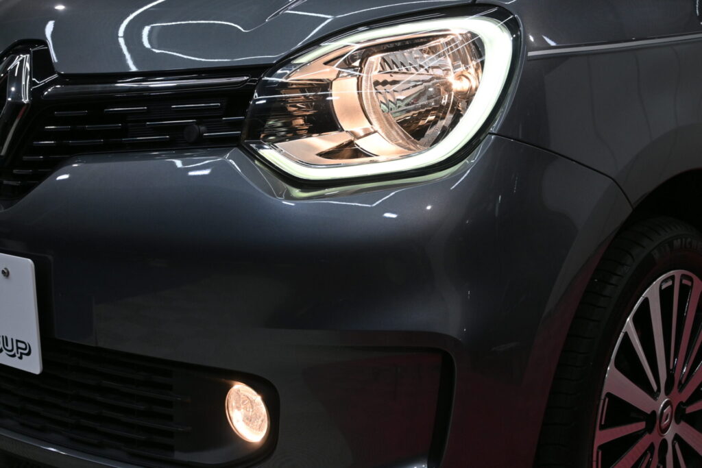 街乗りが楽しい！ルノー トゥインゴ インテンス キャンバストップ