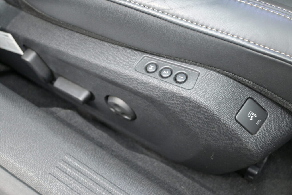 上質と快適を兼ね備えたプジョー 508 GT BlueHDi 上質な一台の魅力