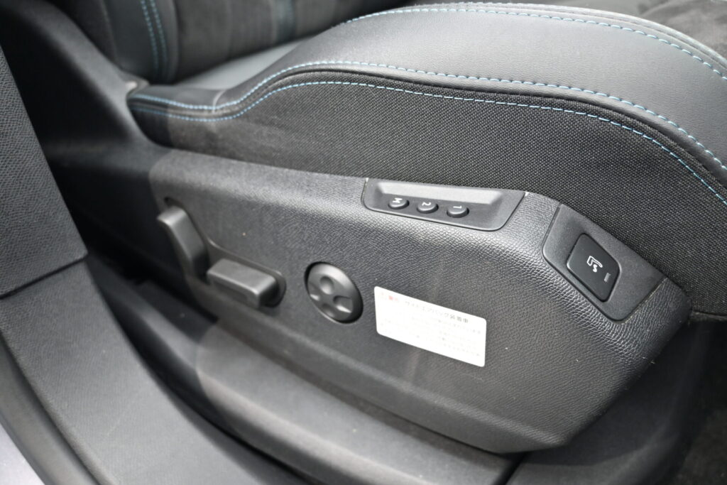 安心装備充実！プジョー 5008 クロスシティ BlueHDi の魅力